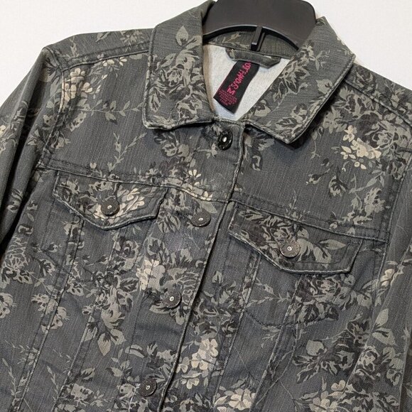 ALMOST FAMOUS Sage Green Floral Short Twill Casual Jacket; Size S/M - Picture 2 of 5